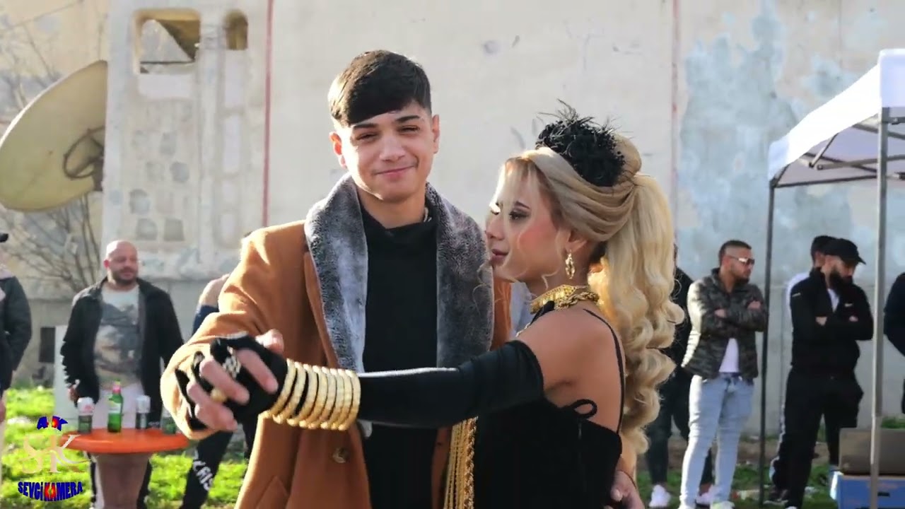 Mustafa & Ayriye