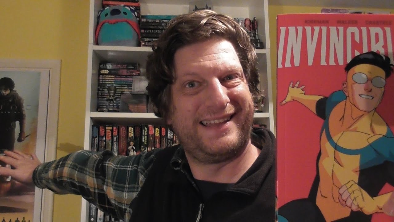 Book Review: Invincible Volume 1
