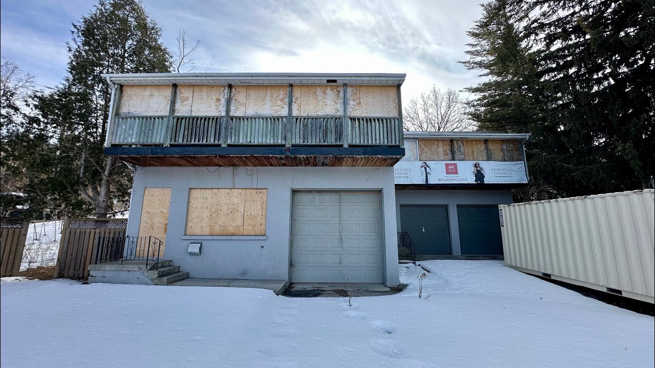 Video Game Addict’s ABANDONED Off The Grid Chalet In The Mountains | HE LEFT BEHIND EVERYTHING 