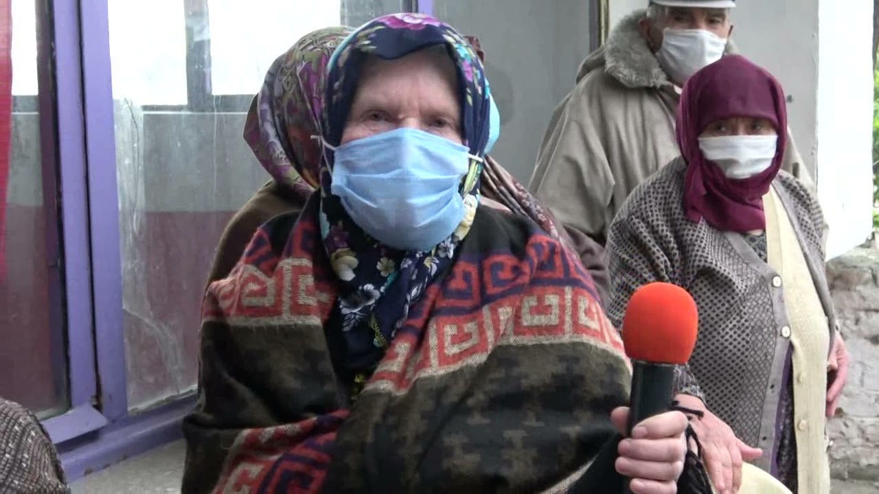 Deniş Köyü Susuz  Tozdan Şikayetçi İstimlak Edecekseniz Edin