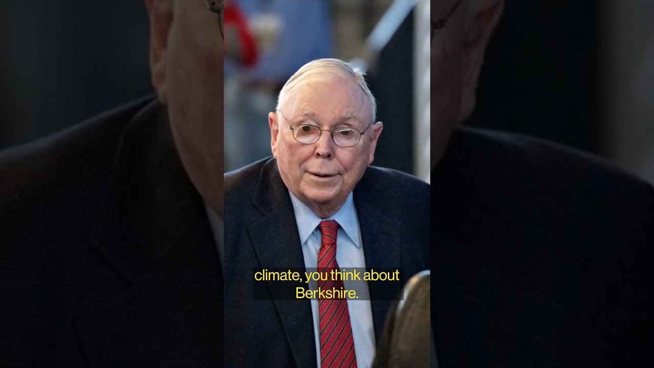 Charlie Munger, Who Helped Buffett Build Berkshire, Dies at 99