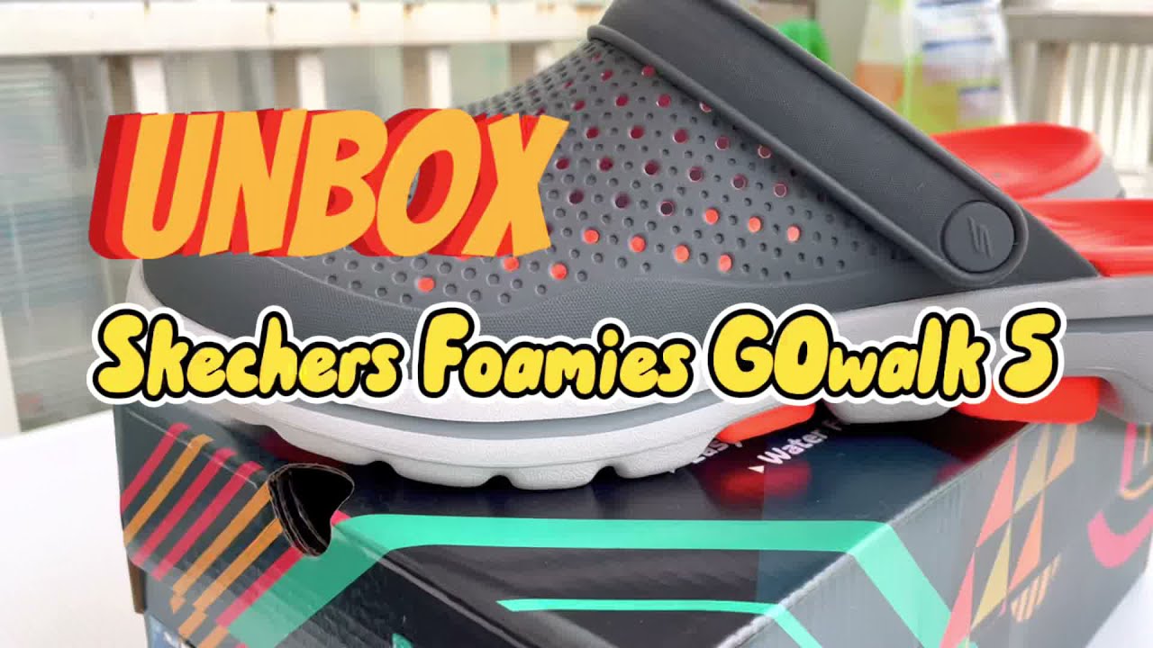 Skechers Foamies GOwalk 5