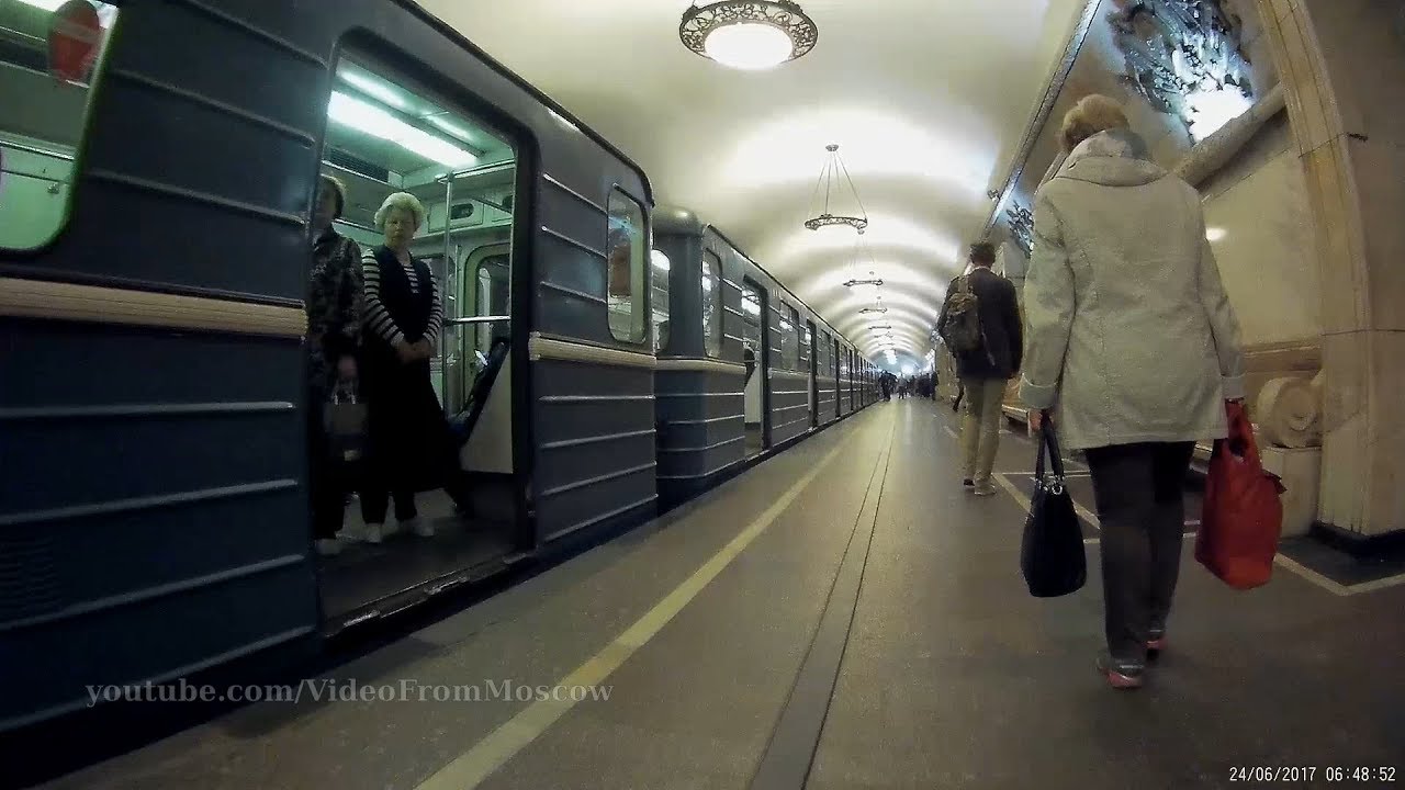 Переход метро Новокузнецкая - Третьяковская // 24.06.2017