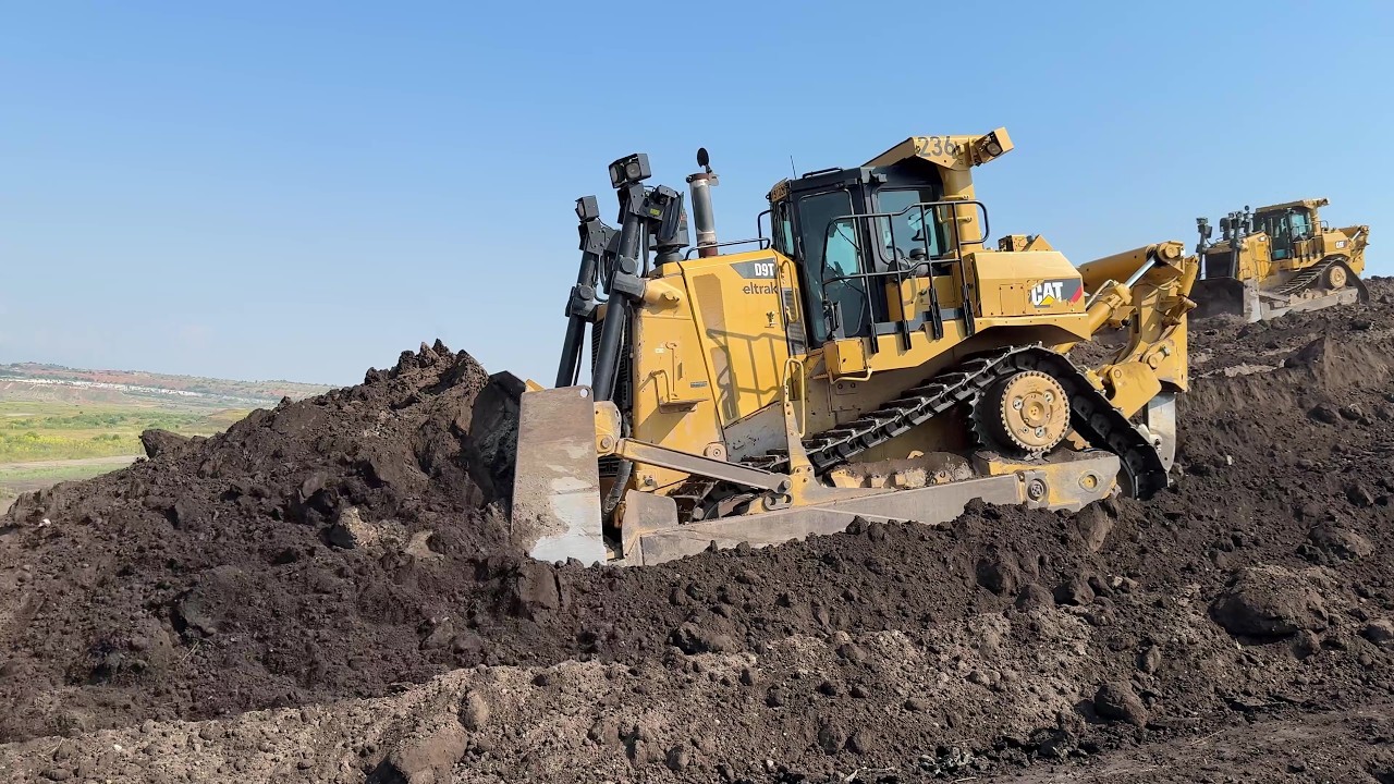 Mine Rehabilitation in Action: 3 Caterpillar D9T Bulldozers Reshape the Land - 4k