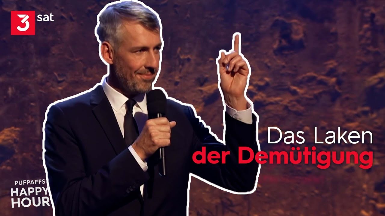Sebastian Pufpaff ist mit Patientenbekleidung nicht einverstanden | Pufpaffs Happy Hour