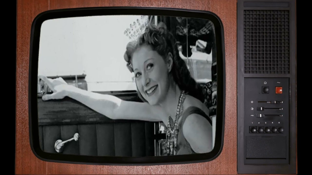 SECRET Photos & Facts Of Moira Shearer