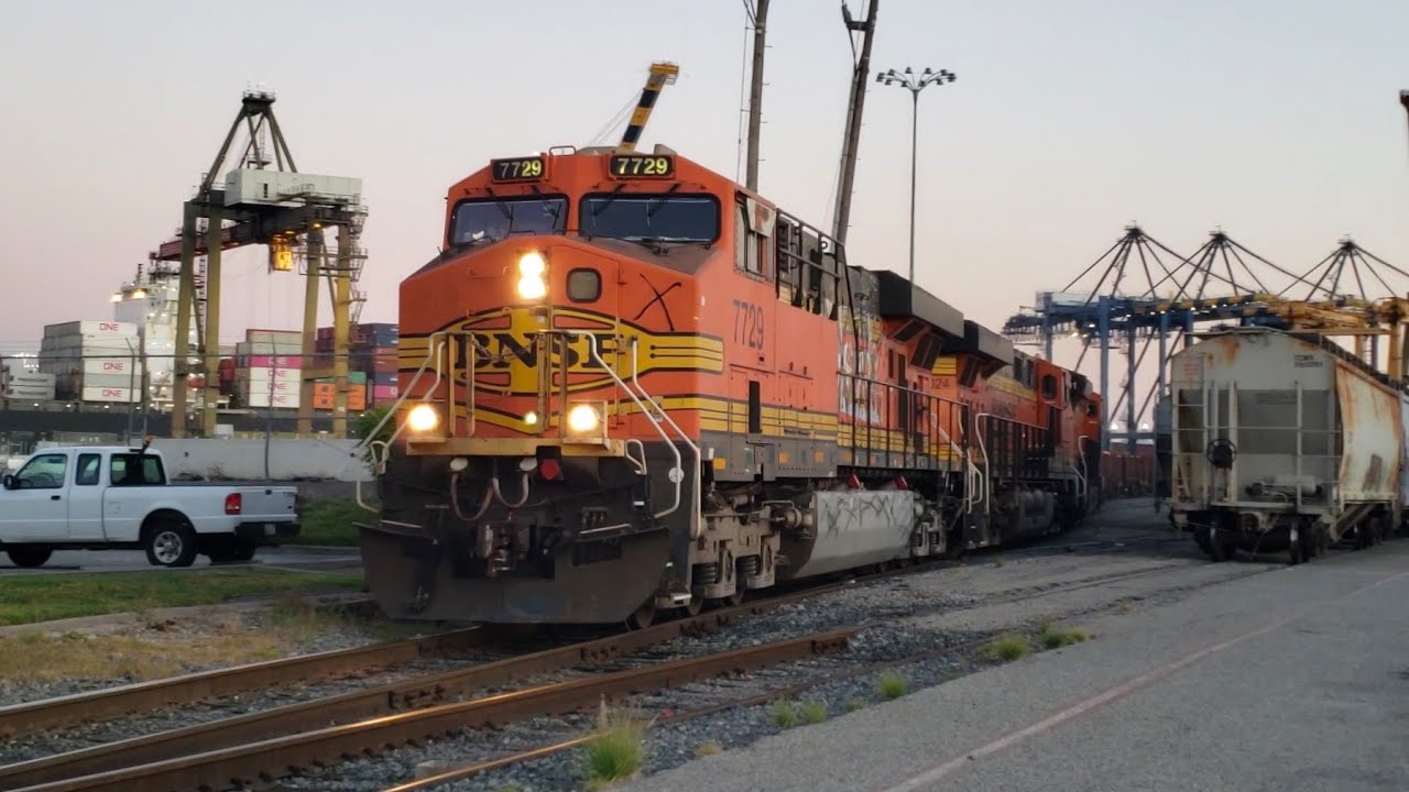 [HD] BNSF Pasha Steel Slab Train Switching in the Port of LA