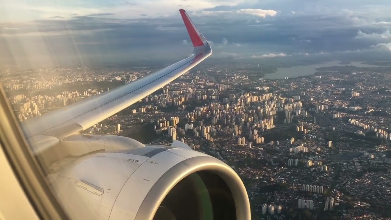 Latam Airlines Brasil 🇧🇷 vuelo de São Paulo a Foz de Iguazú del vuelo 3130 en el Airbus A320