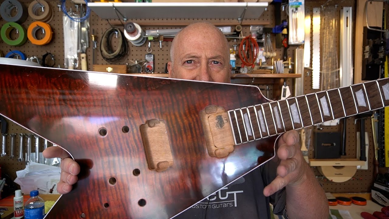 Pango Music Flying V Guitar Kit   Ep 4   Paint and Clear Coat