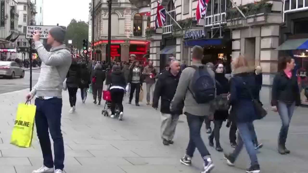 UK,London, Piccadilly Circus, 2013y10m10d16h34