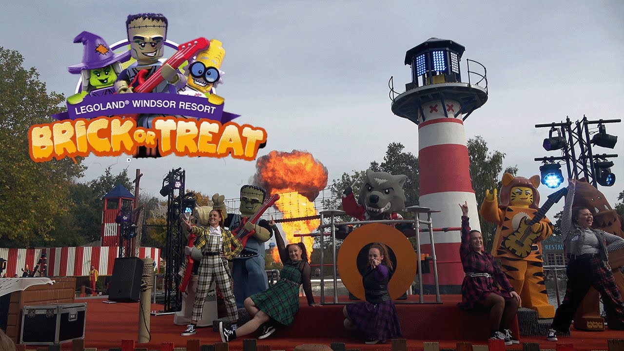 Full Show - Monster Jam Halloween Spectacular - Brick or Treat at Legoland Windsor