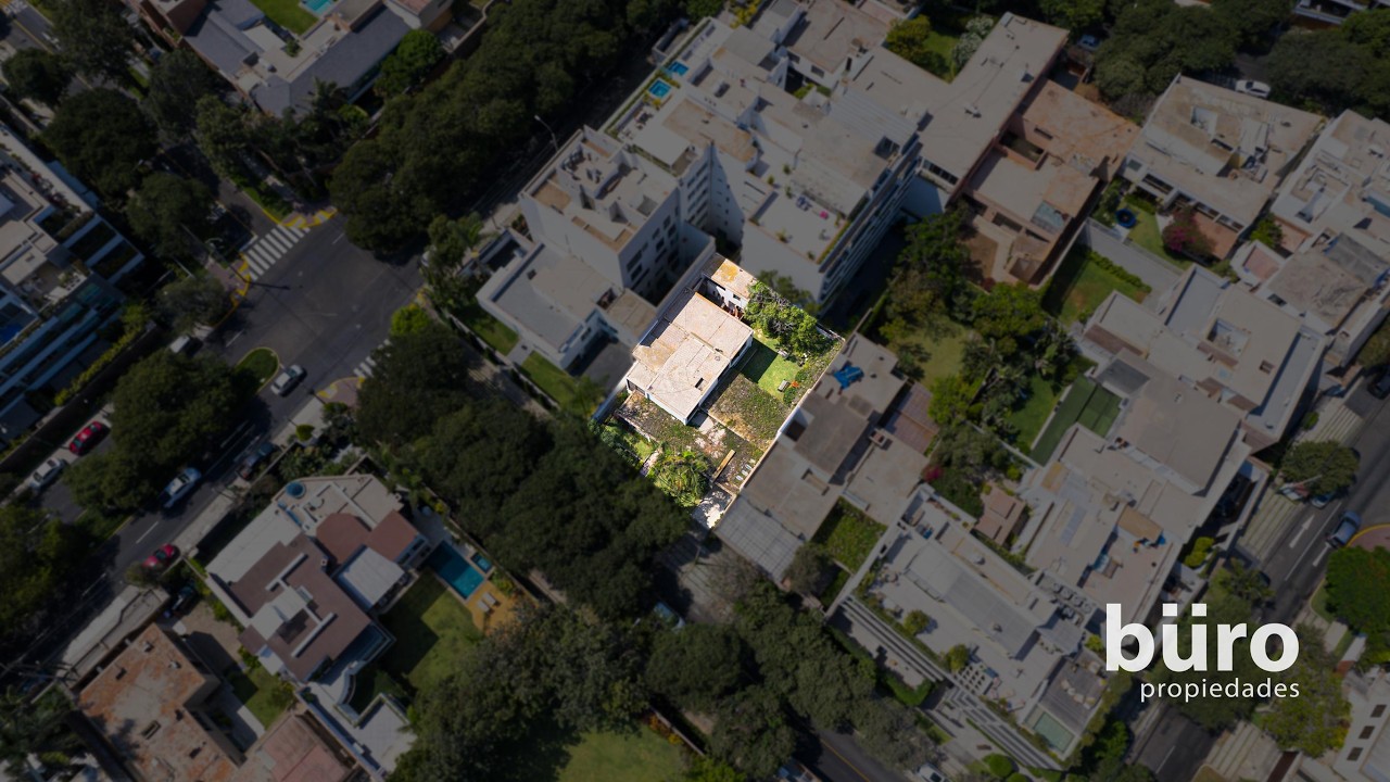 Casa en Venta de 495m2 con Frente 19mts en San Isidro Zona Parques Privados II