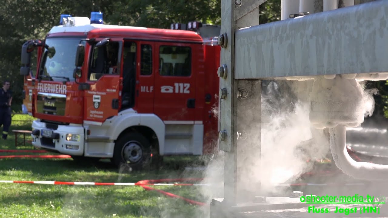 + UMWELTKATASTROPHE JAGST + [Innenminister Gall (BW) vor Ort] - GROSSEINSATZ MIT &Uuml;BERLANDHILFE - [E]