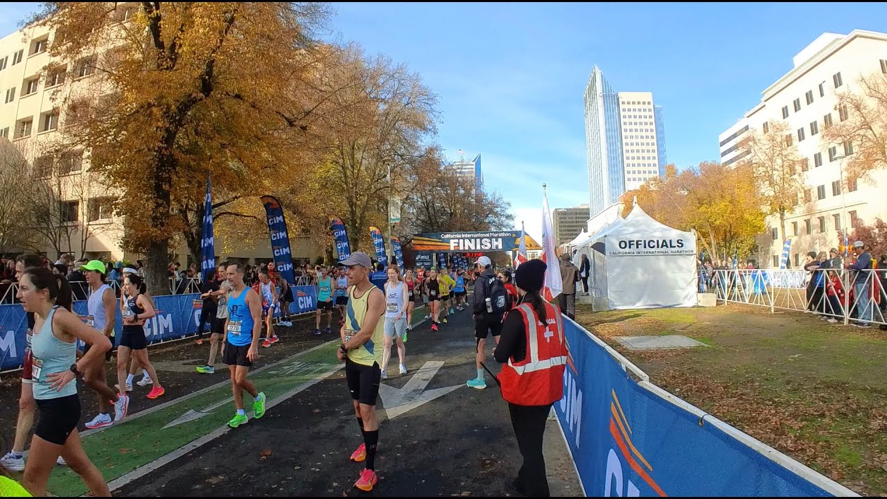 California International Marathon (CIM) December 3,  2023 Race VLOG