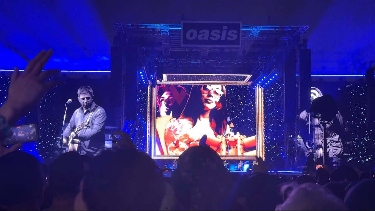 Oasis (Wonderwall & Champagne Supernova) Close - Toronto, June 24, 2025