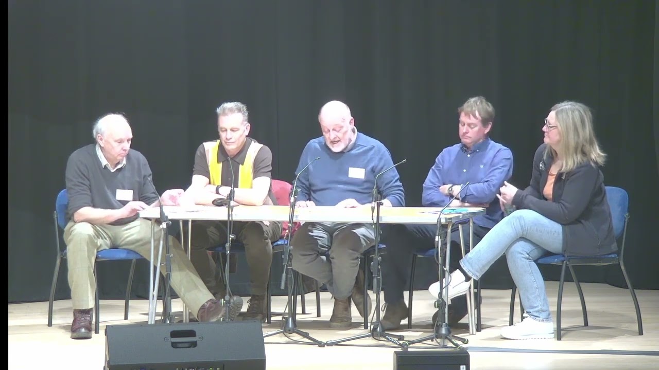 Guy Michelmore chairs a panel discussion at the HOS Members' Day