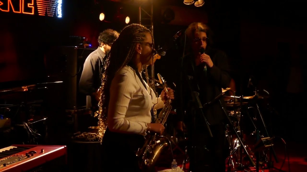 On & On: José James Sings Badu - 1 (New Morning - Paris - March 4th 2023)