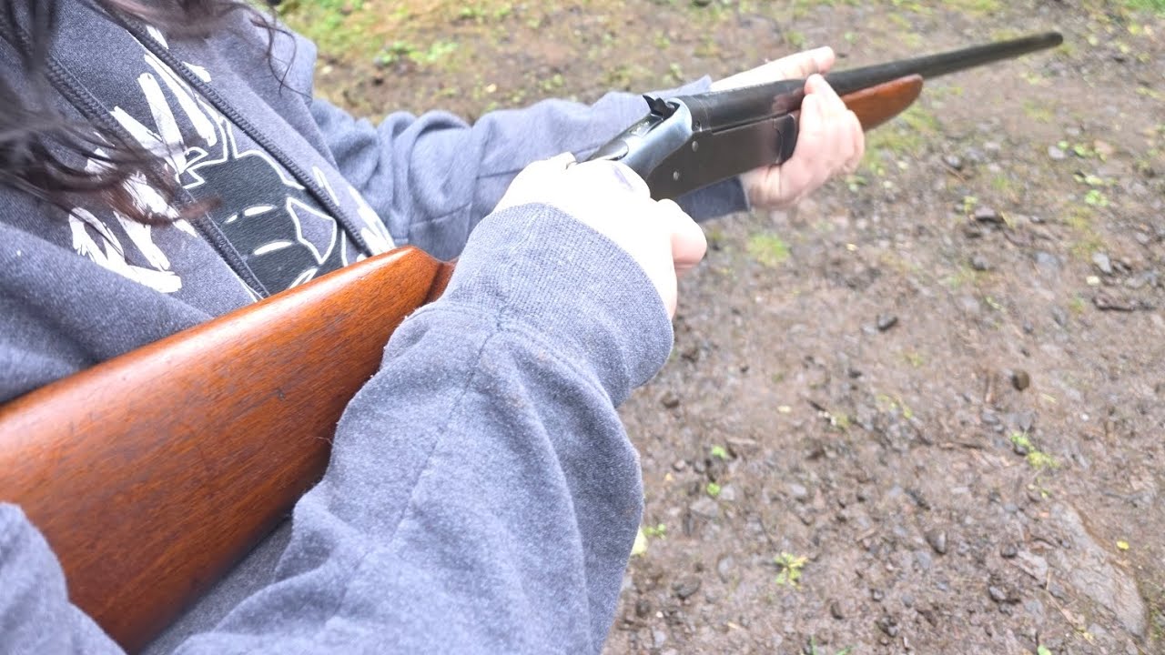 Refinishing and Shooting My Grandpa's 95 yr old Iver Johnson Champion Shotgun.