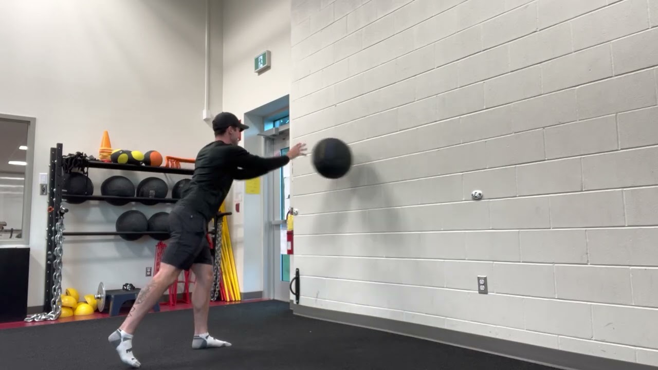SS Med Ball Chest Pass (individual) | Demo