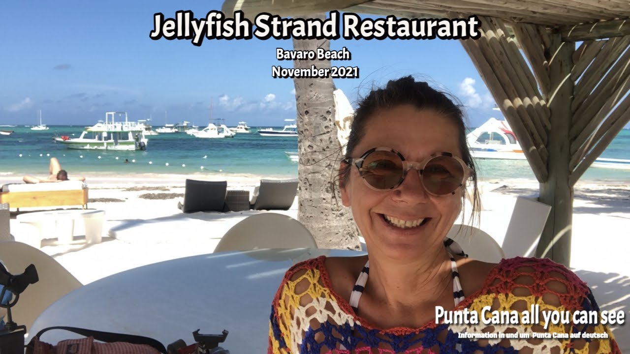 Jellyfish Restaurant am Strand Von Bavaro. Essen, trinken chillen in super Karibischer Location