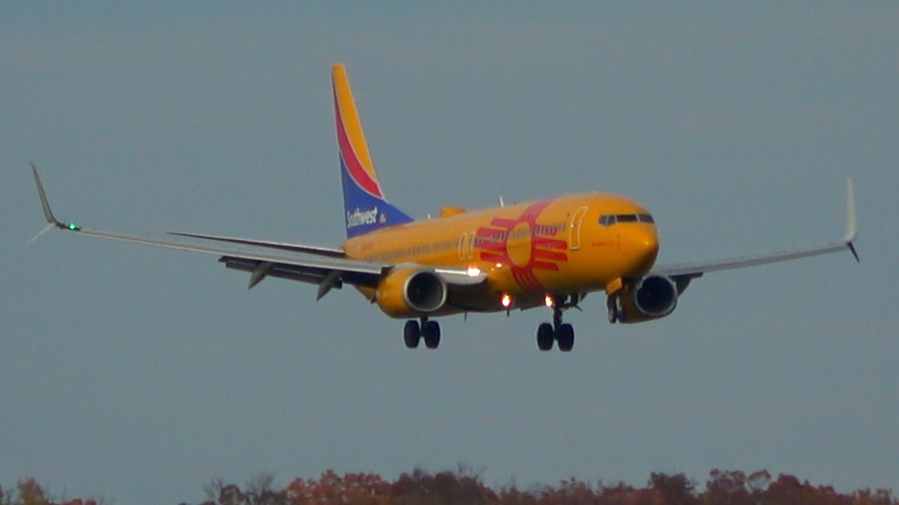 Plane Spotting at Ford Airport, Grand Rapids - November 6, 2025 