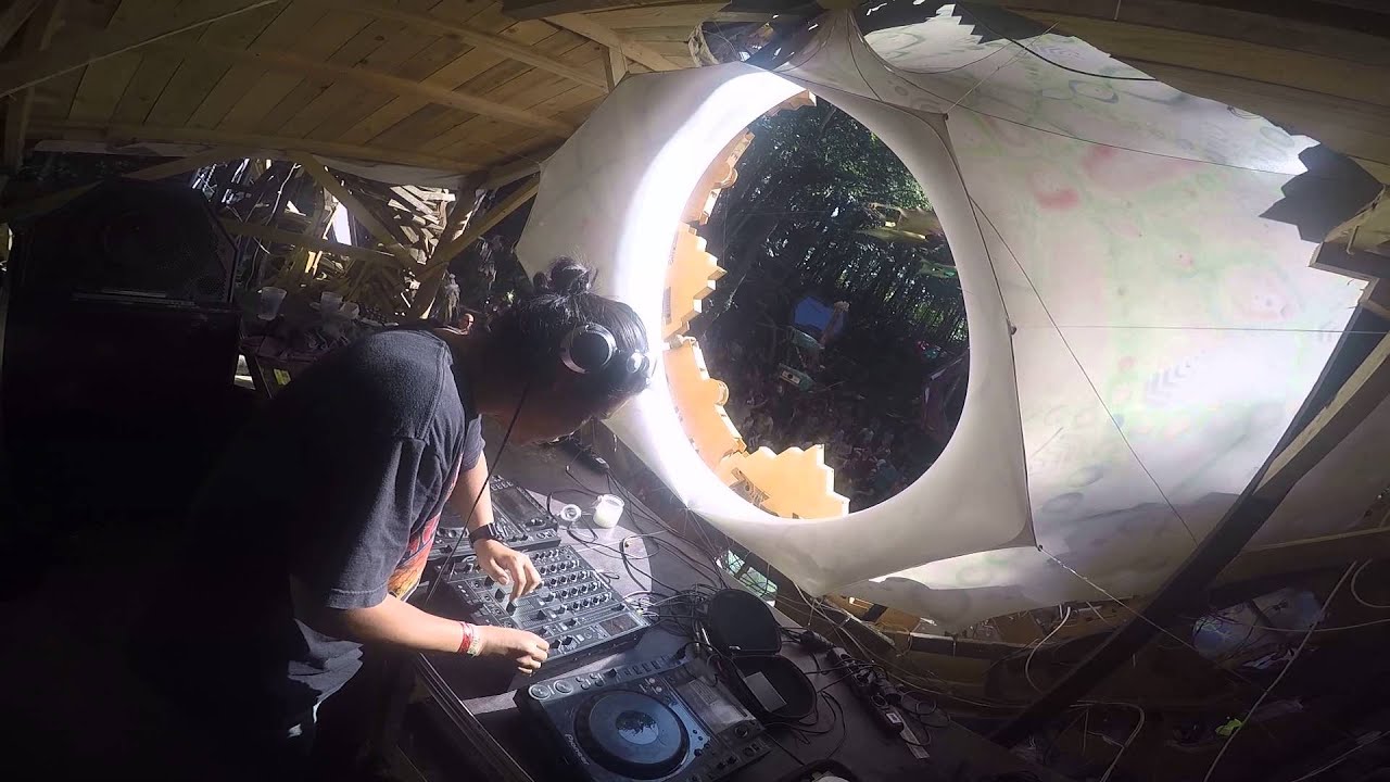 YUYA (Antu Records) @Modem Festival 2015 ♯1