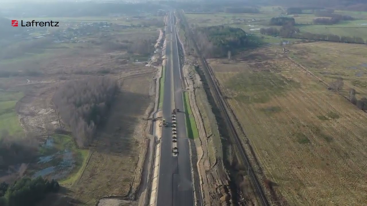 Budowa drogi ekspresowej S6 Zad. 5. odc. Leśnice - Bożepole Wielkie - film z powietrza 01.2025