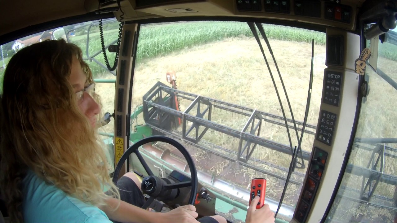 Žně 2017 - John Deere 2064 Hillmaster rape harvest - Driver camera