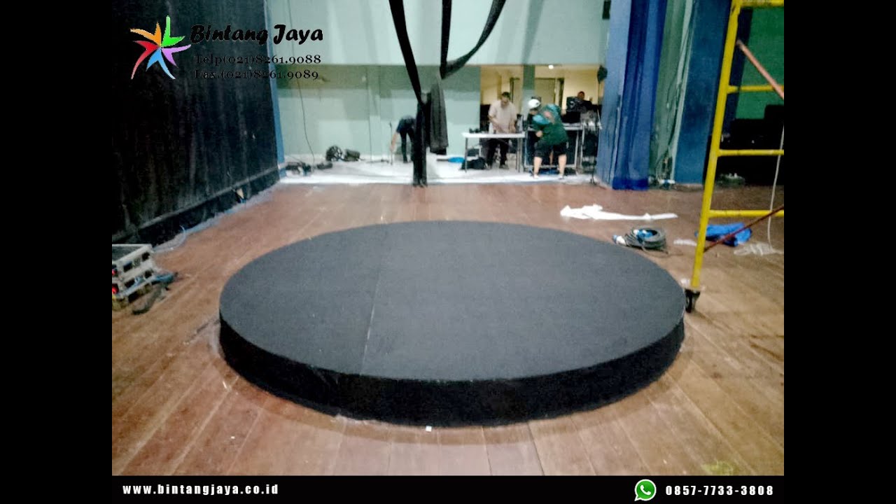 Sewa Panggung Bulat Berlapis Karpet Jakarta Solusi Event Lebih Fokus dan Elegan