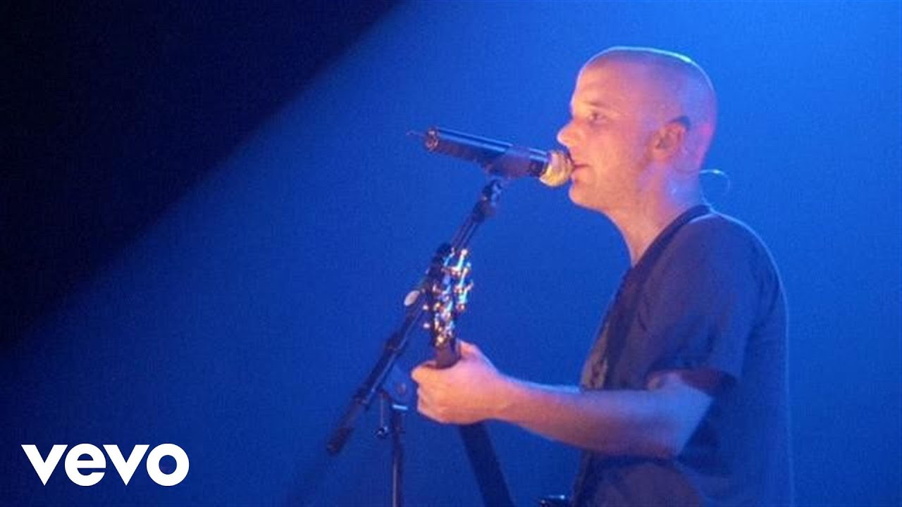 Moby - That's When I Reach For My Revolver