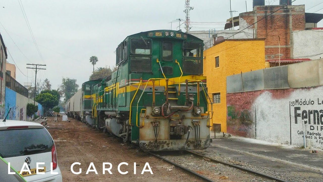 Ferrovalle 8856 y 8858 rumbo a la Terminal Tacuba l&iacute;nea N