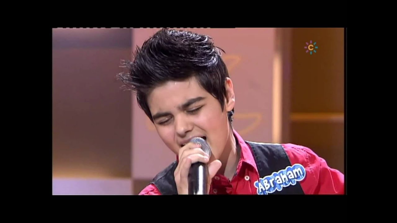Abraham Mateo (12 años)    NOELIA    Menuda Noche