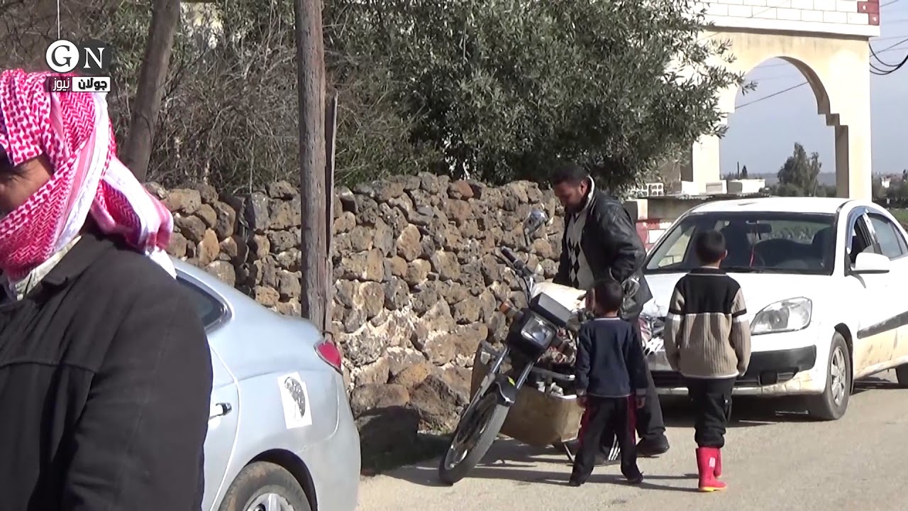 توزيع الخبز المجاني على بلدات قرقس وقصيبة بريف القنيطرة