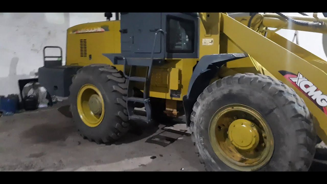 Замена сальника бортовой XCMG 300 FN/ особенности и лайфхаки/ наш теплый бокс