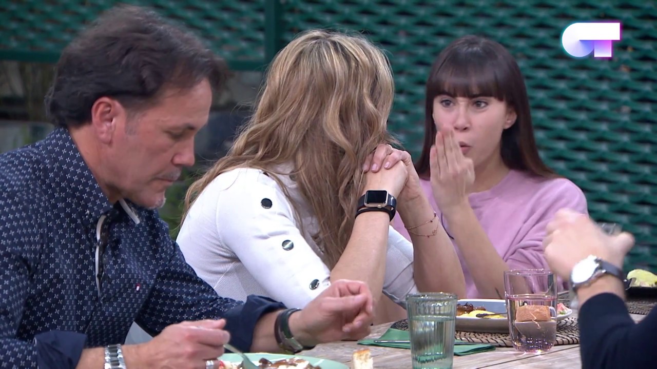 Cena con FAMILIARES (mesa AITANA y MIRIAM) | OT 2017
