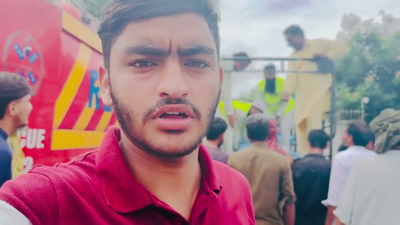 الحمداللہ ڈریم کلکس ۳۴ کی ٹیم نے سیلاب متاثرین کے لیے جانوروں کا چارہ مہیا کیا