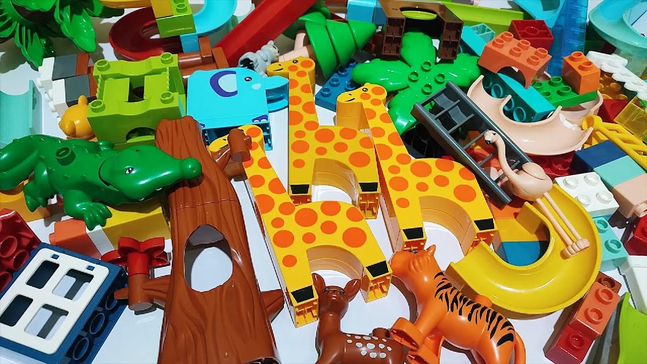 Satisfying Building Blocks ASMR Marble Run #41 Coaster Jungle three giraffes wild animals live 16