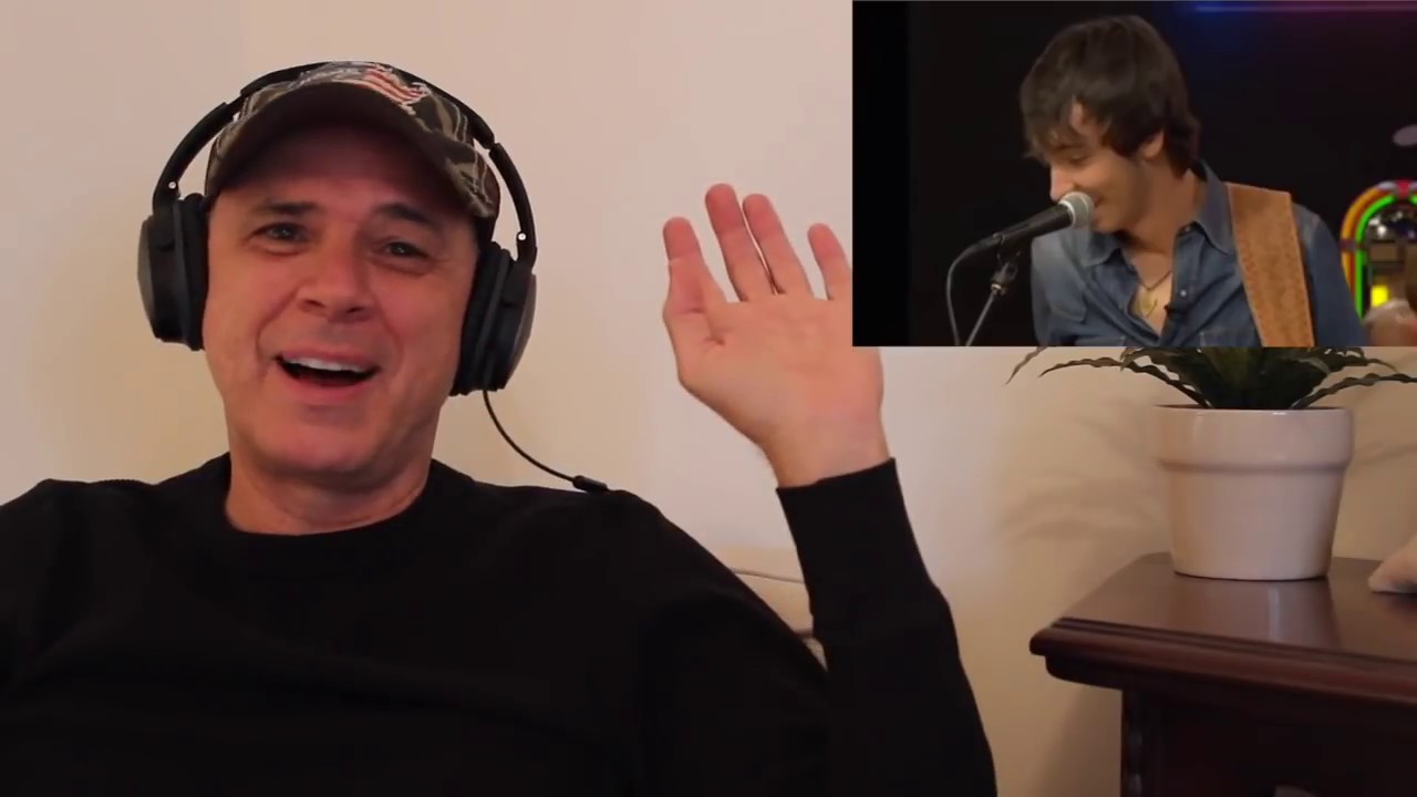 Mo Pitney -- Borrowed Angel  [REACTION/RATING]