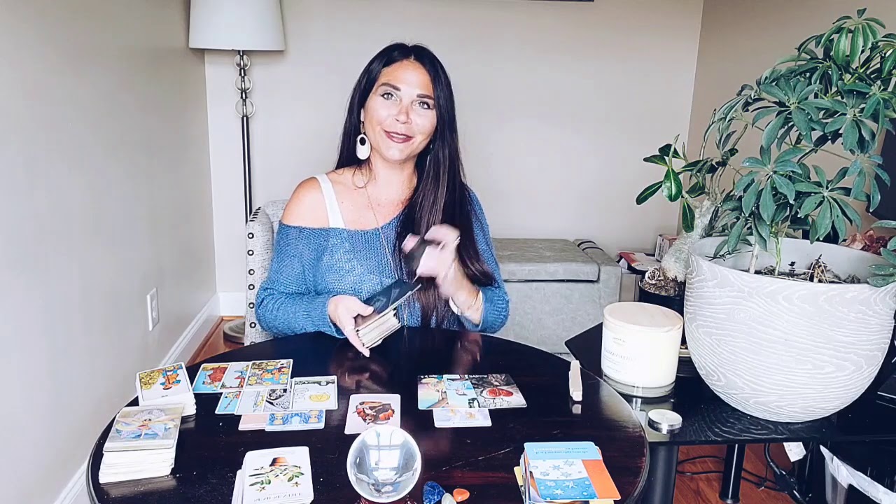 CAPRICORN, THIS IS TEMPORARY. BIG (GOOD) CHANGES ARE COMING FOR YOU. 💜 YOU VS THEM TAROT READING.