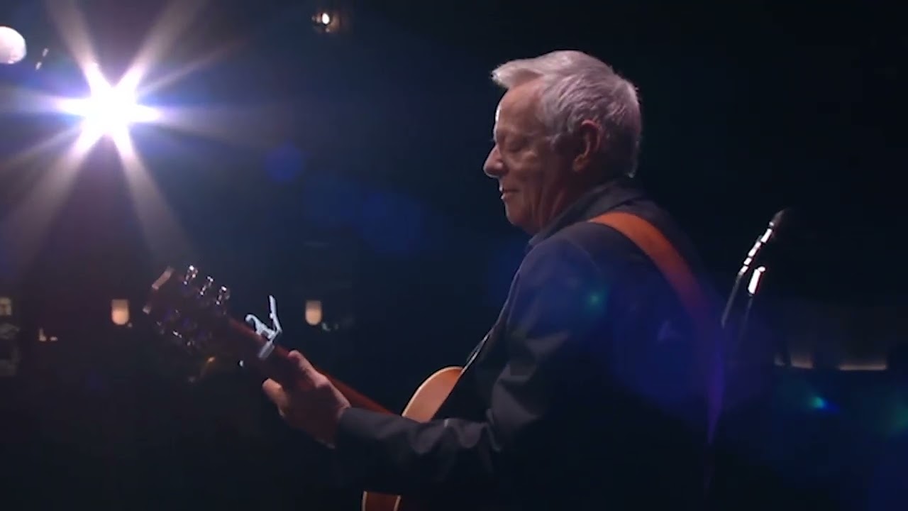 Angelina (from Accomplice LIVE!) | Tommy Emmanuel