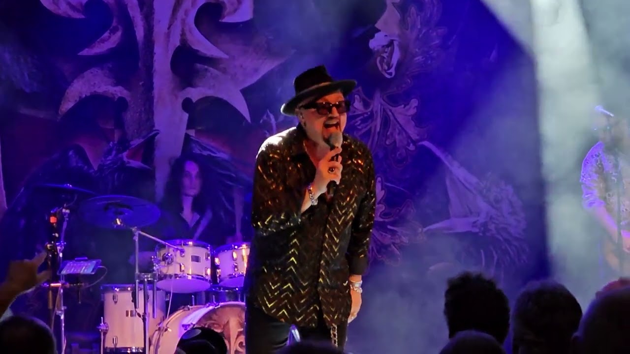 Geoff Tate - Jet City Woman(Live in Clearwater, FL)