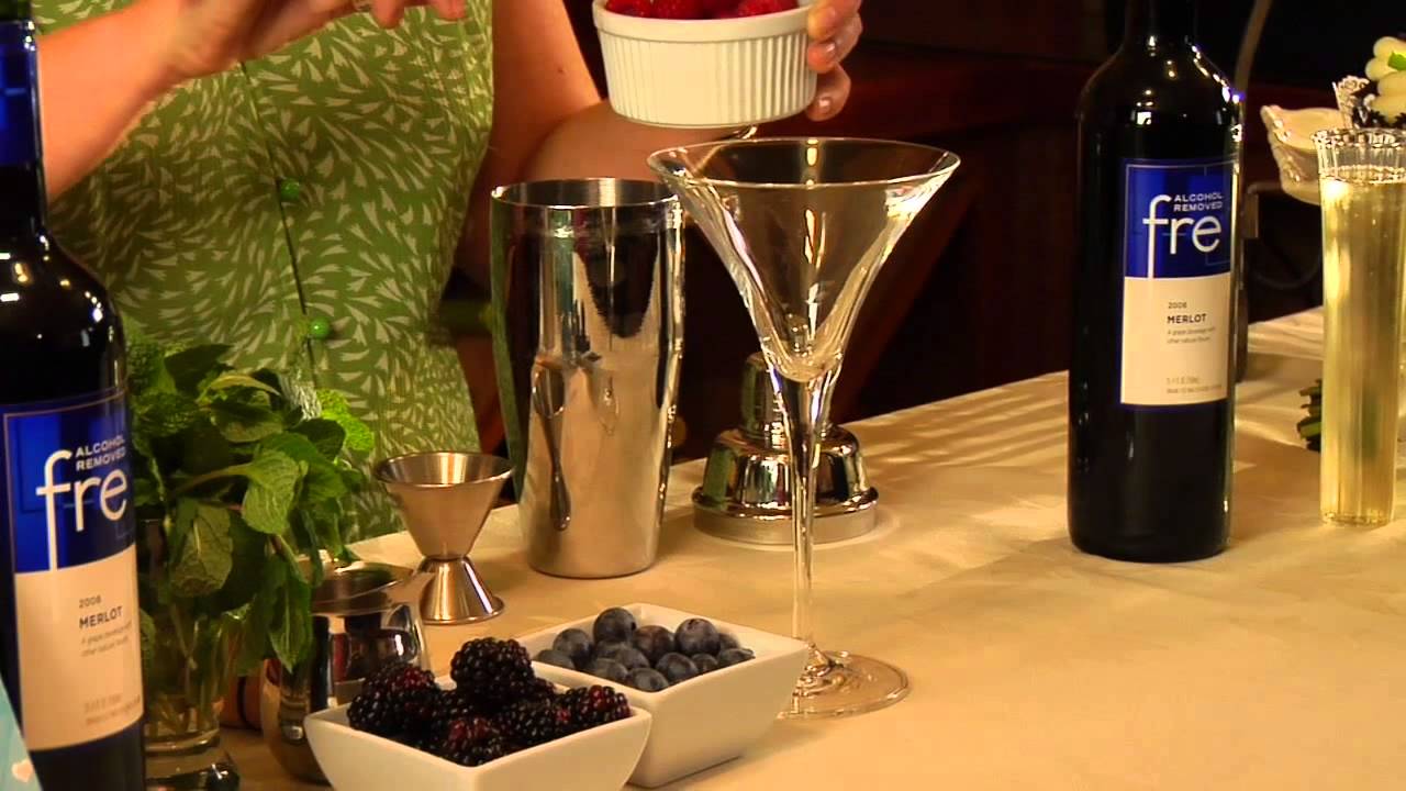 First Crush Non-Alcoholic Cocktail - Inspired Sips with The Liquid Muse - Small Screen