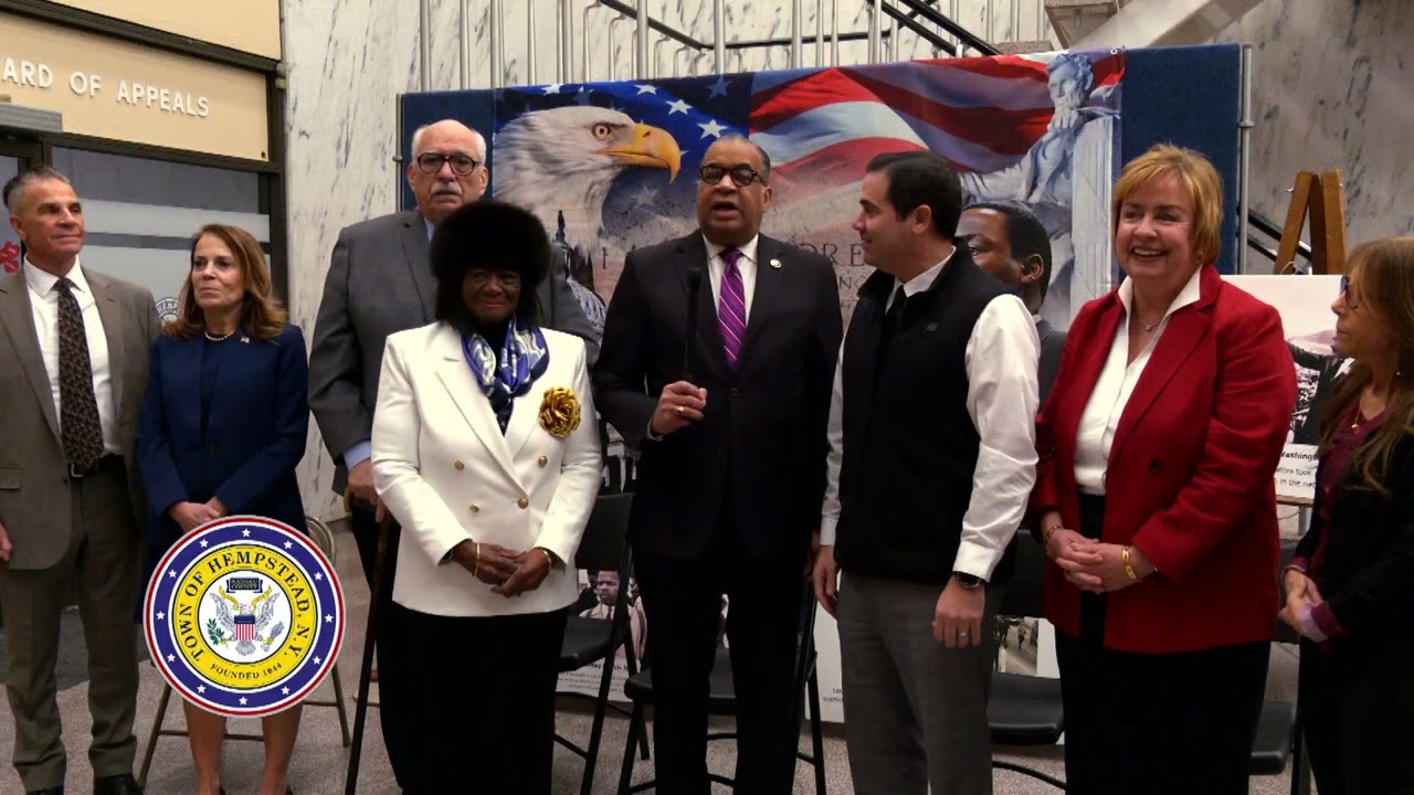 Hempstead Town Hall Lights The Clock Tower To Honor MLK Jr.
