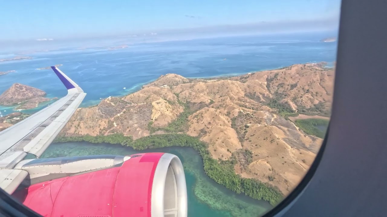 Stunning Batik Air takeoff Komodo