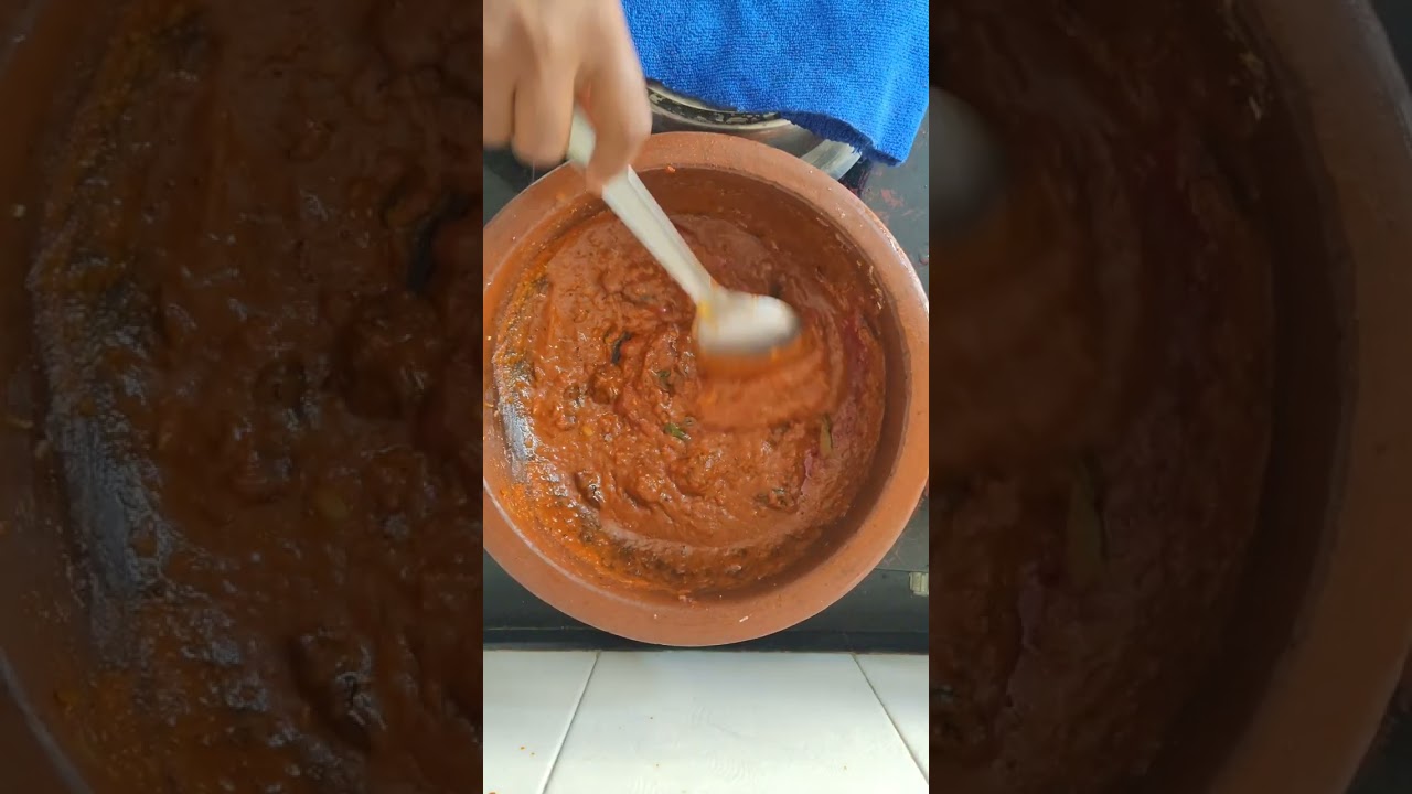 മുളക് ഇട്ട മീൻ കറി  (fish curry)