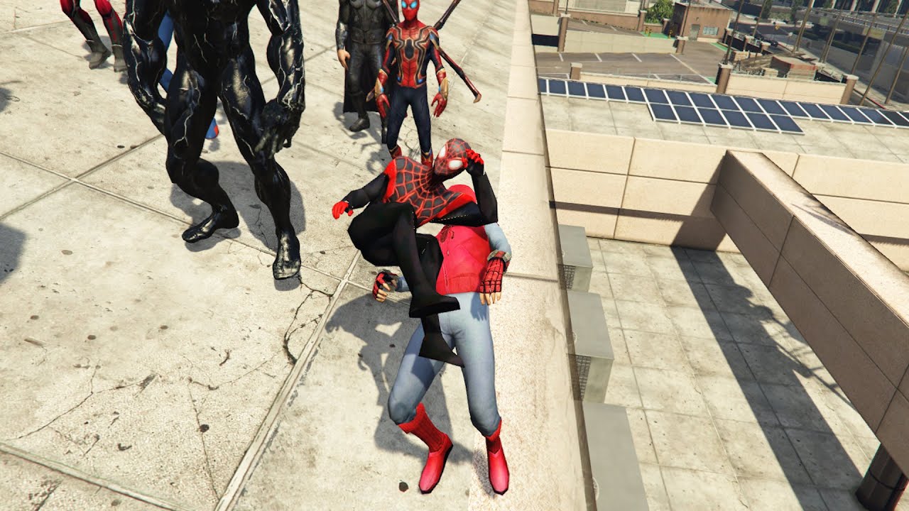 GTA 5 Random And Funny Fails #3 - (Spiderman Miles Morales Falling On Superheroes)
