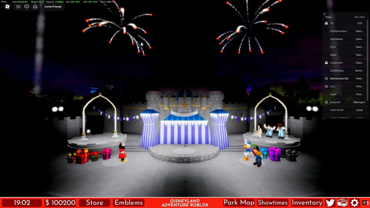 Roblox Disneyland Adventure: Dreams Come True Stage Show performance.