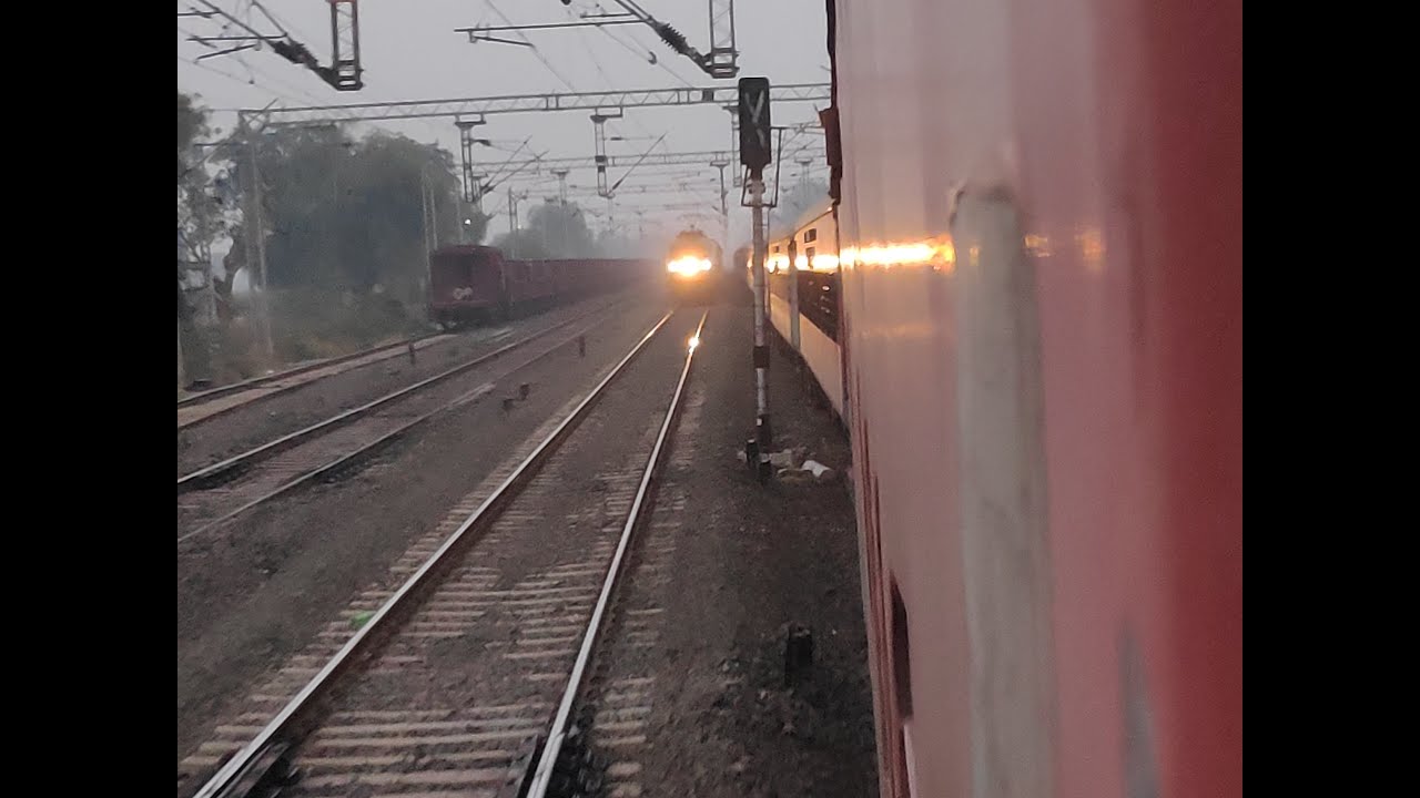 Short Journey After Lockdown ! Malkapur to Bhusawal: 02656 Chennai-Ahmedabad Navjivan SF Express !