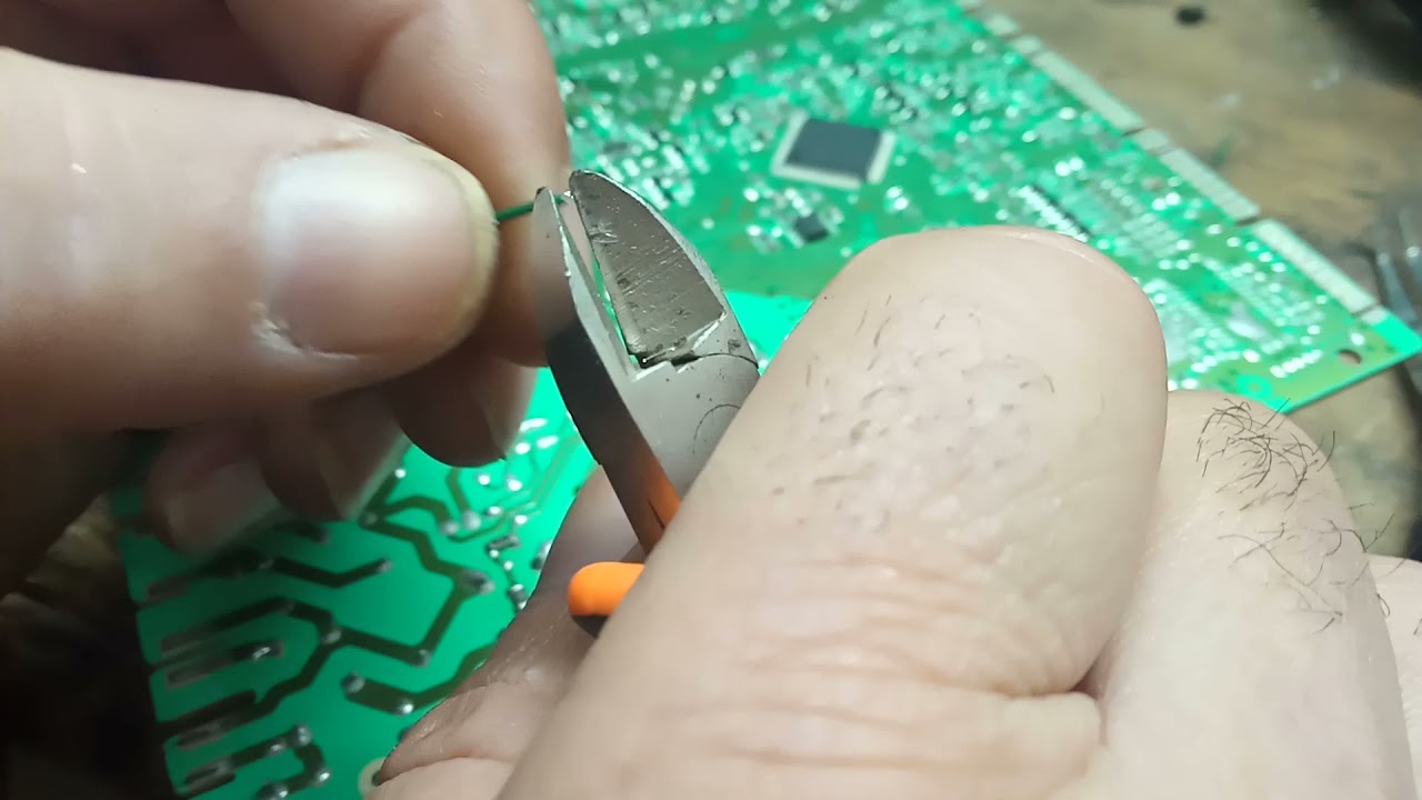 réparation carte mère chaudière Saunier Duval erreur f13 n°0699485400