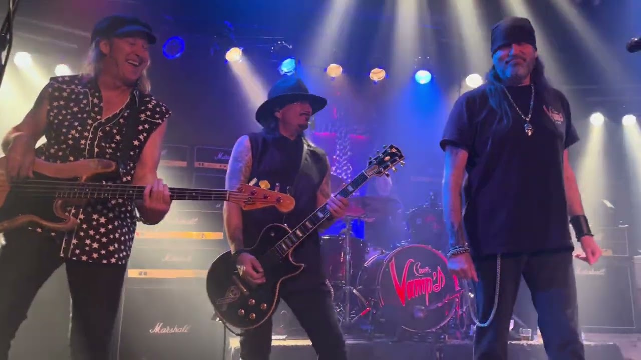 Count&rsquo;s 77 ~ Break On Through (To The Other Side) ~ Live Last Performance Count&rsquo;s Vamp&rsquo;d Las Vegas